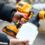 Краскопульт аккумуляторный DEKO SG20D