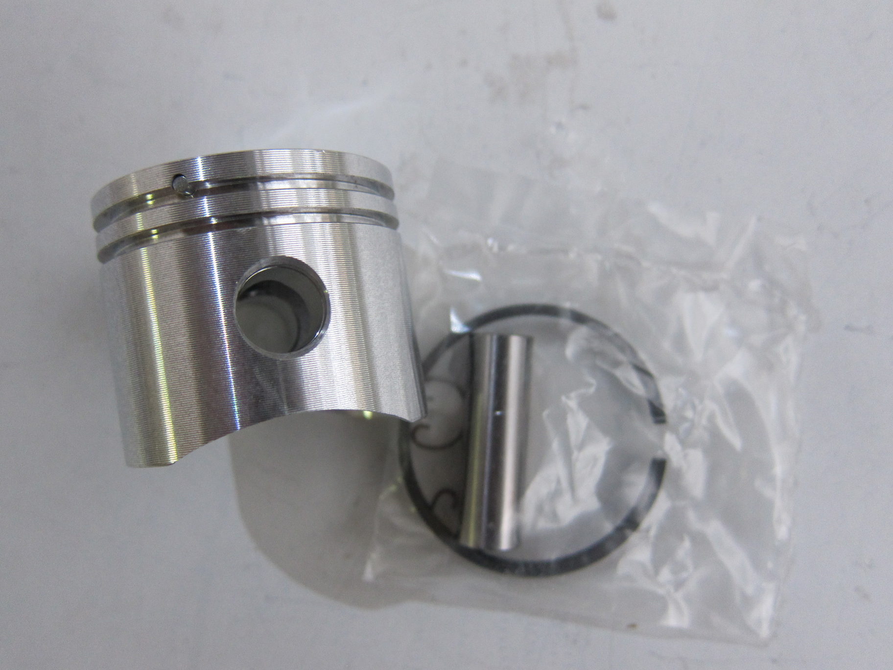 Поршень в сборе для бензоинструмента ( PISTON ASSY) 50120004